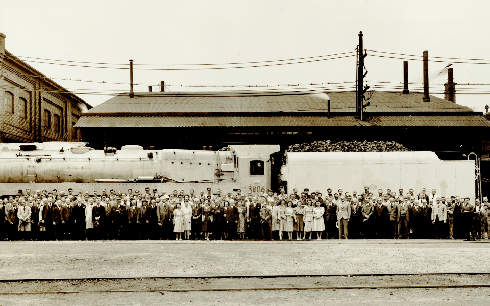 Women in the Eveleigh workforce, 1942. Steam Locomotive C3806 in background. Women in the Eveleigh workforce, 1942. Steam Locomotive C3806 in background.